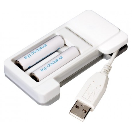 Cargador de baterías AAA/AA por USB - Ni-Cd/NI-MH de Sanyo - NC-MDU01