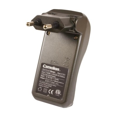 Cargador de baterías AA/AAA/9V plegable con autoapagado de Camelion - BC-1001-A