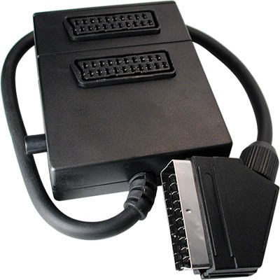 Caja Adaptadora Euro 21 Pines macho a 3 hembras con conmutador 61-0301CO.10